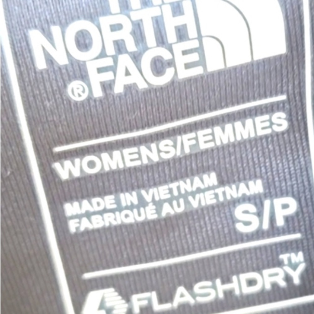 NWOT NORTH FACE FlashDry Black mixed media Vest (S) - Picture 5 of 7